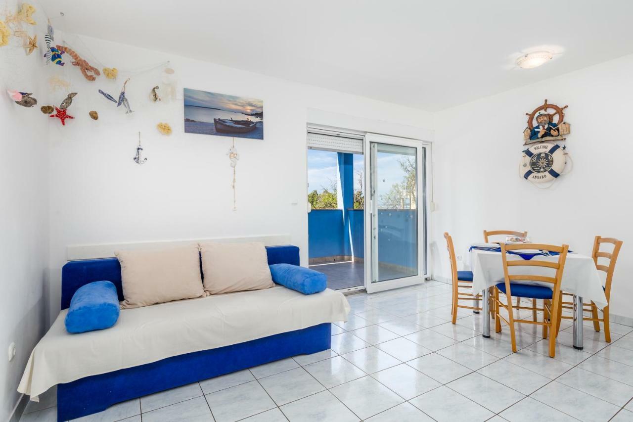 Apartamento Modra Kuca Mandre Exterior foto