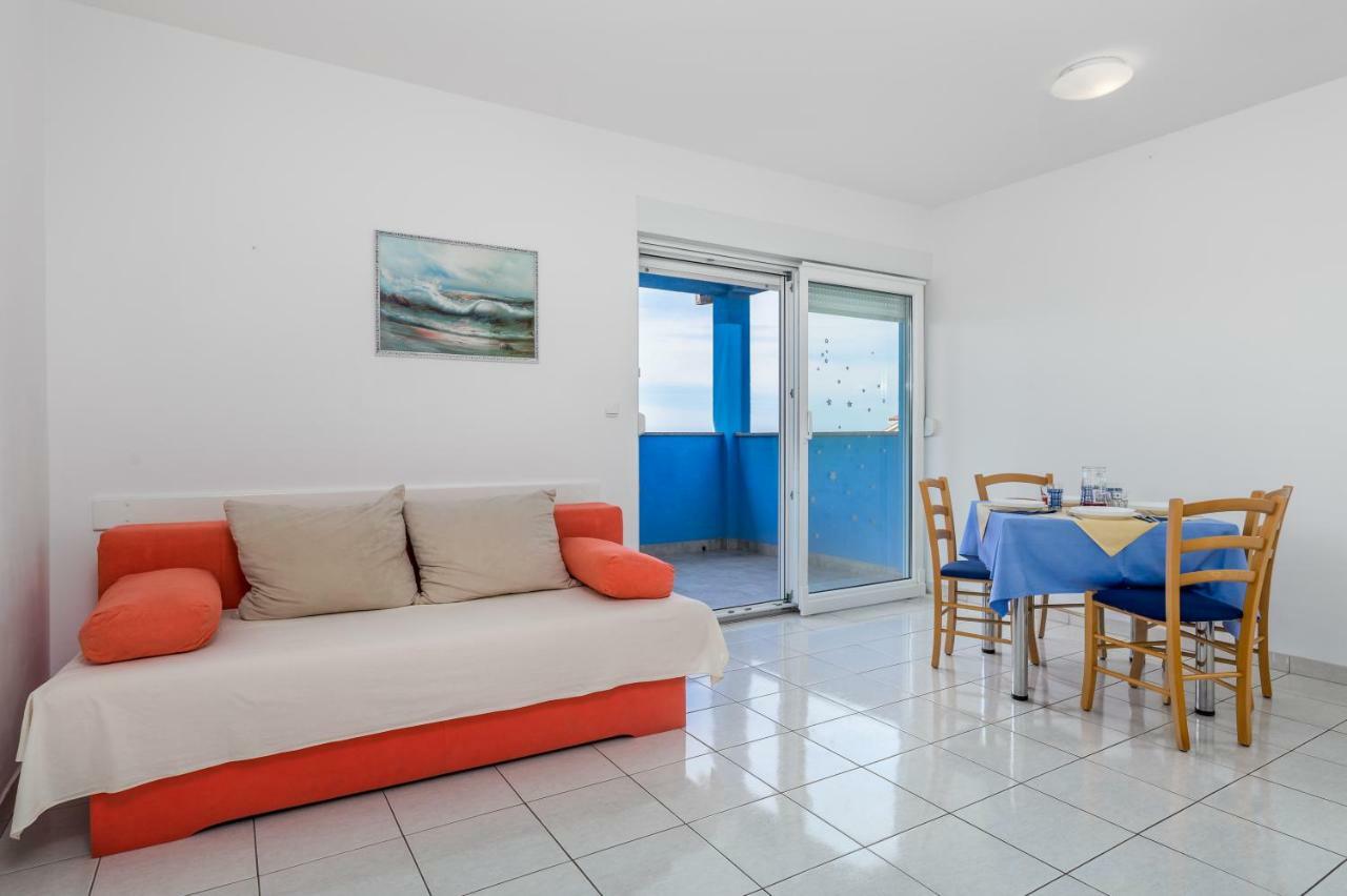 Apartamento Modra Kuca Mandre Exterior foto